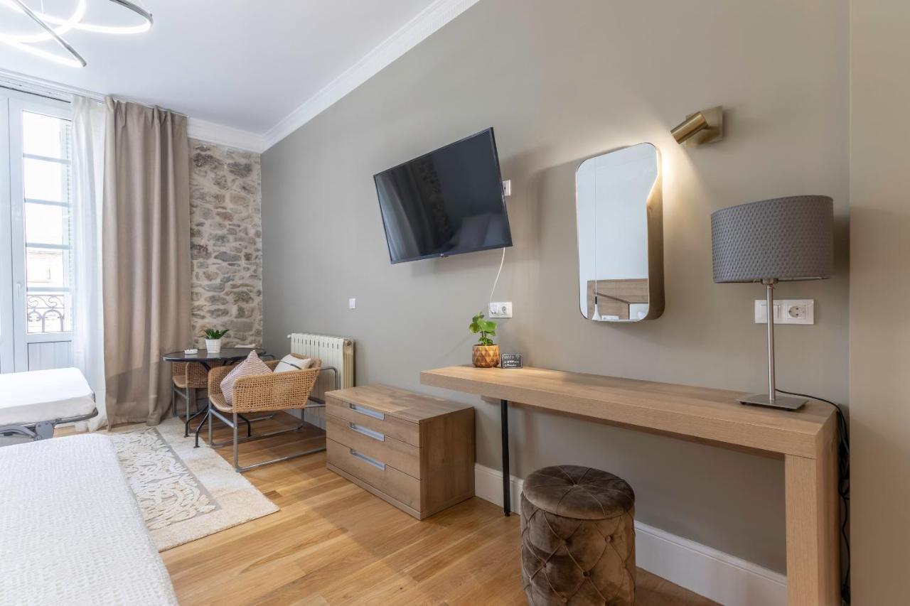 Habitaciones Apartamento B&B Plaza Nueva 8 Bilbao Dış mekan fotoğraf