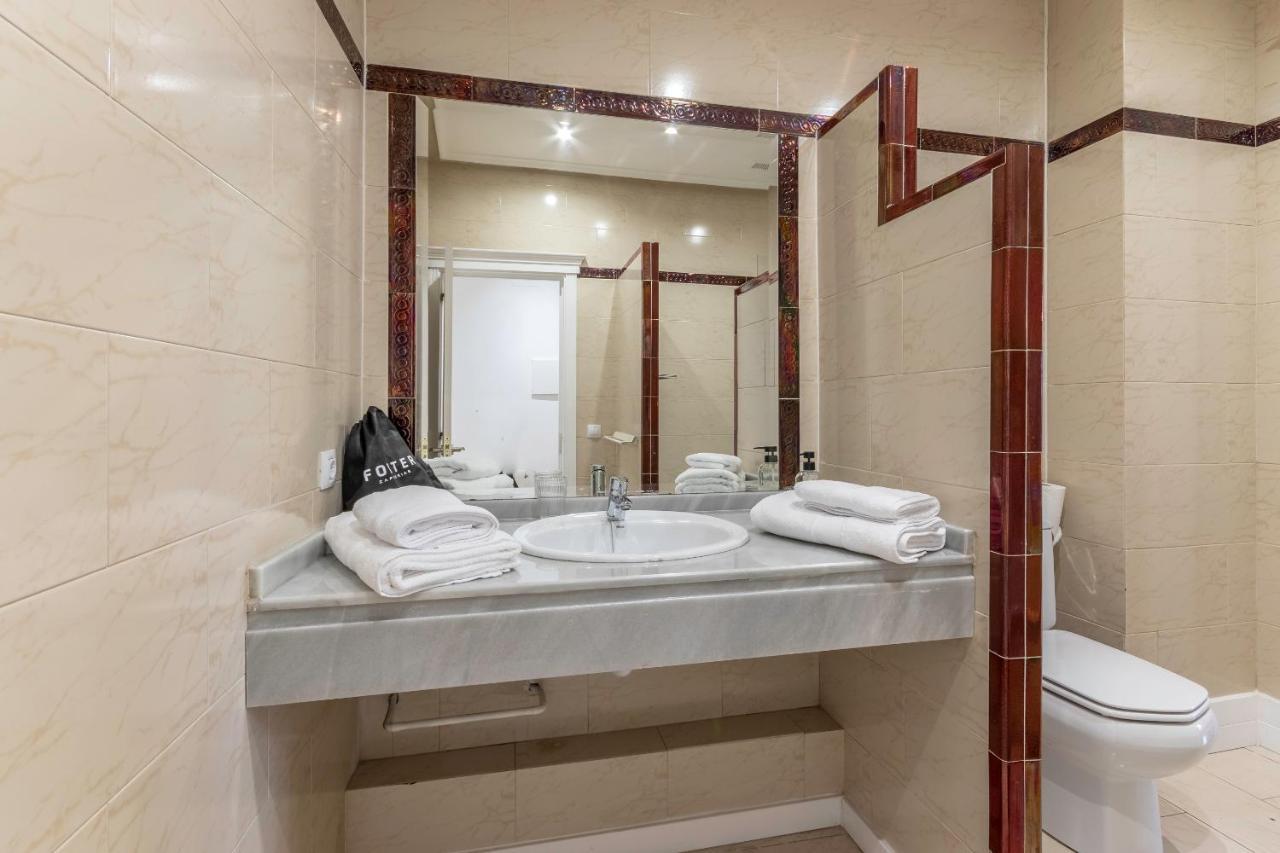 Habitaciones Apartamento B&B Plaza Nueva 8 Bilbao Dış mekan fotoğraf